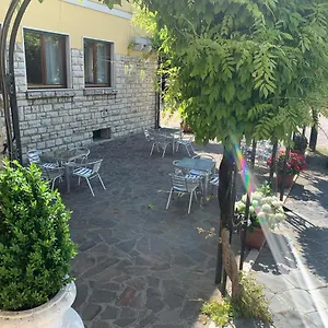 Hotel La Pina, Rezzato