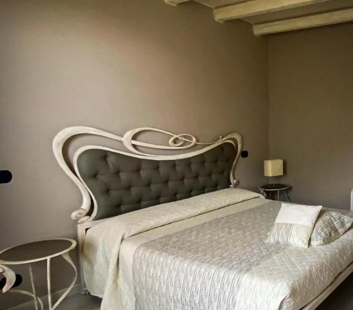 Bed & Breakfast Casale Raffaello B&B Como Albese Con Cassano